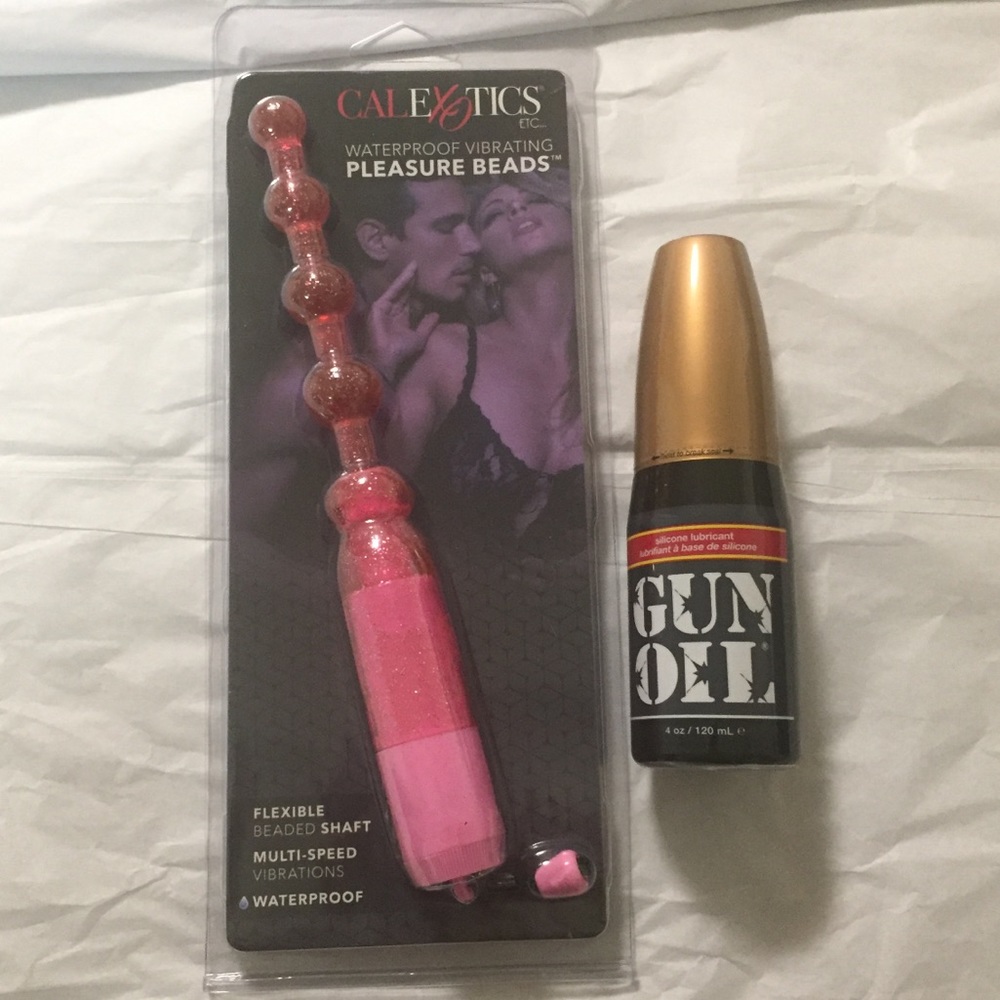 PLEASURE BEADS and lube